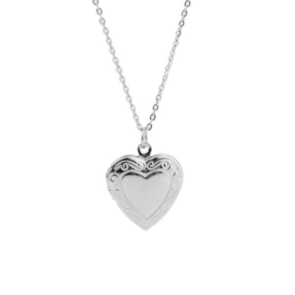 Vintage Silver Heart Locket Necklace – Engraved Photo Pendant 💖📸