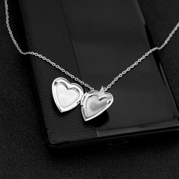 Vintage Silver Heart Locket Necklace – Engraved Photo Pendant 💖📸 - Image 6