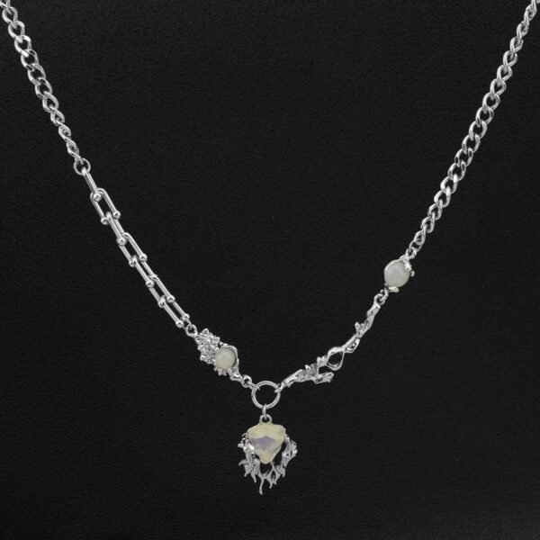 Avant-Garde Silver Asymmetrical Chain Necklace with Raw Skull Pendant 🖤✨ - Image 2