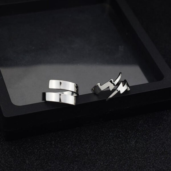 Minimalist Open Spiral Stainless Steel Ring – Adjustable Modern Band ✨ - Image 4